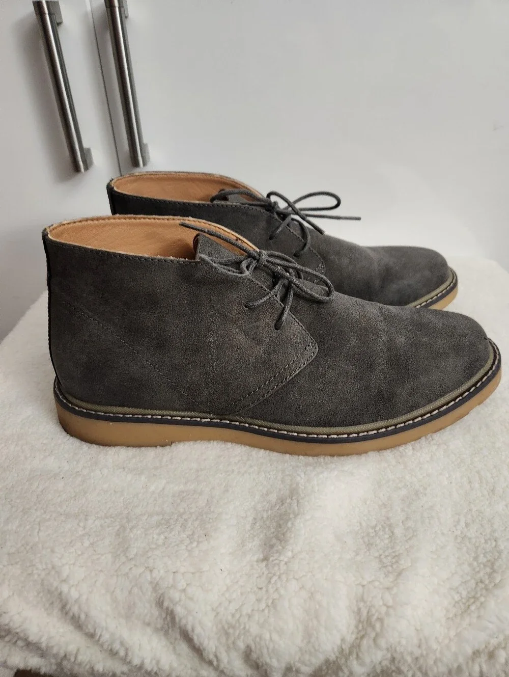 Nine West Men's Charcoal Suede Chukka Boots with Tan Sole